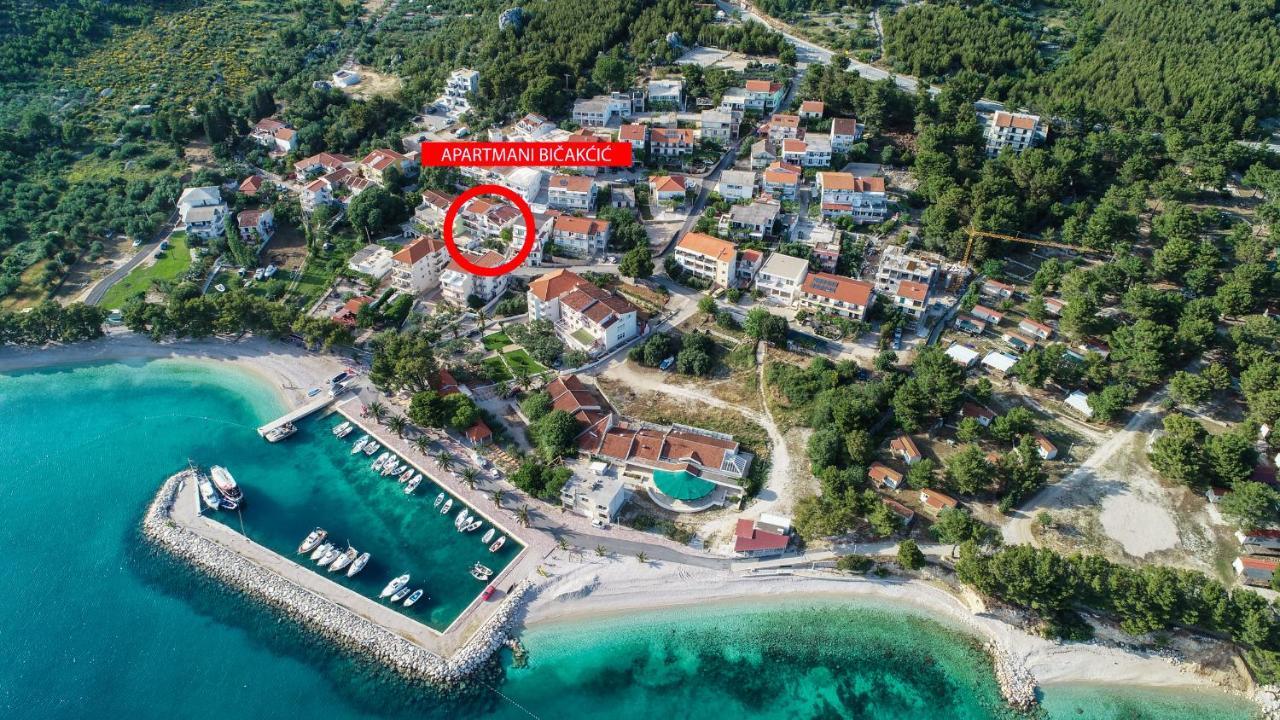 Apartmani Aida Živogošće エクステリア 写真