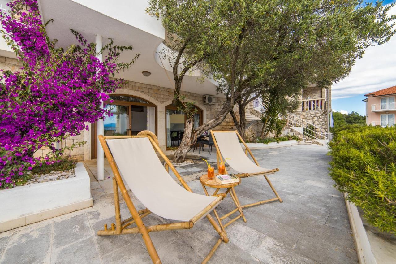 Apartmani Aida Živogošće エクステリア 写真