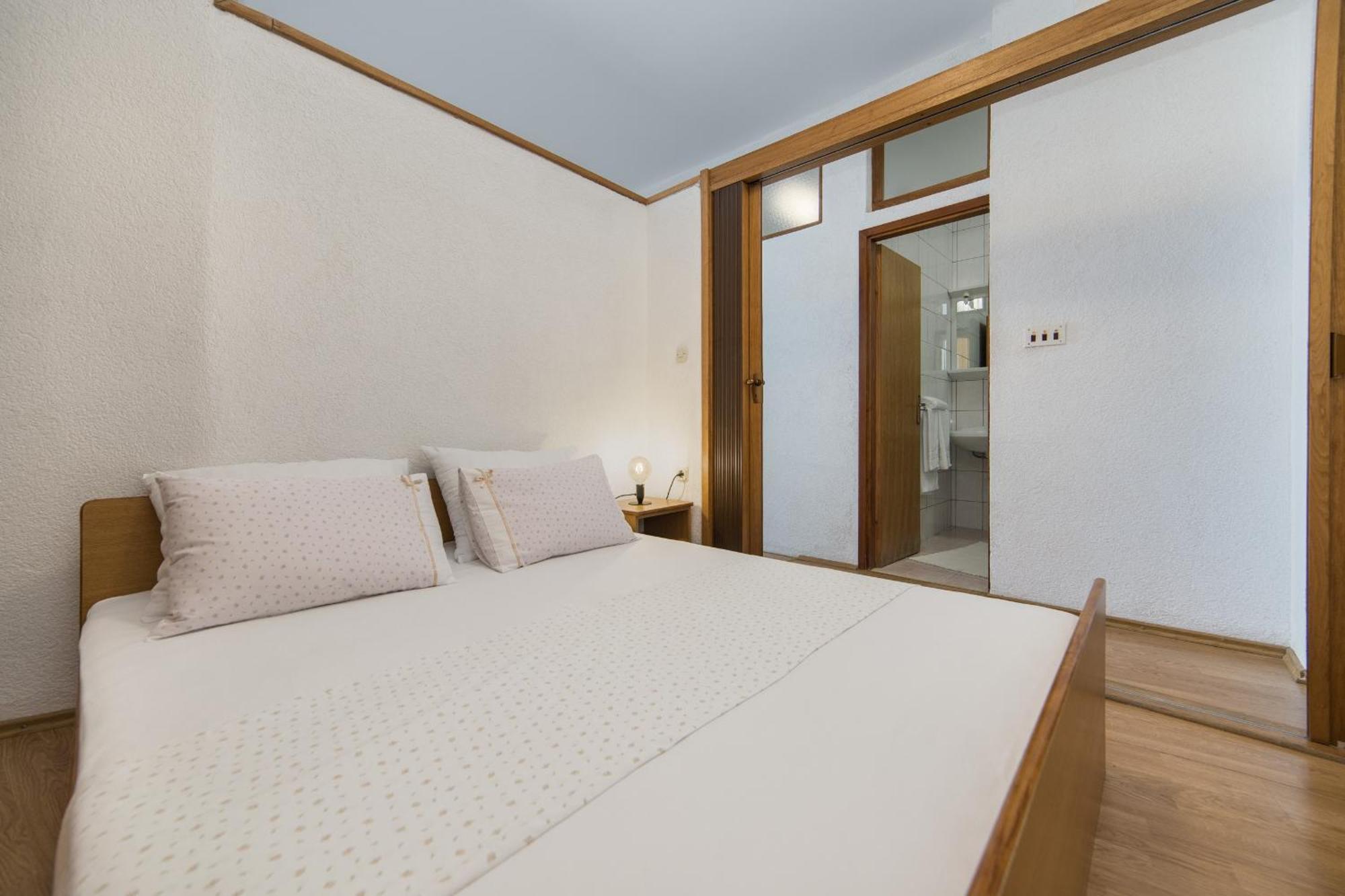 Apartmani Aida Živogošće 部屋 写真