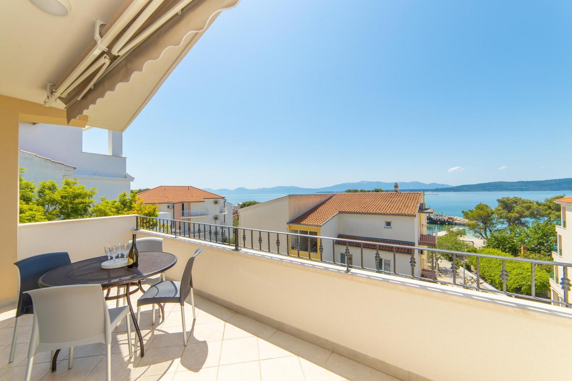 Apartmani Aida Živogošće エクステリア 写真